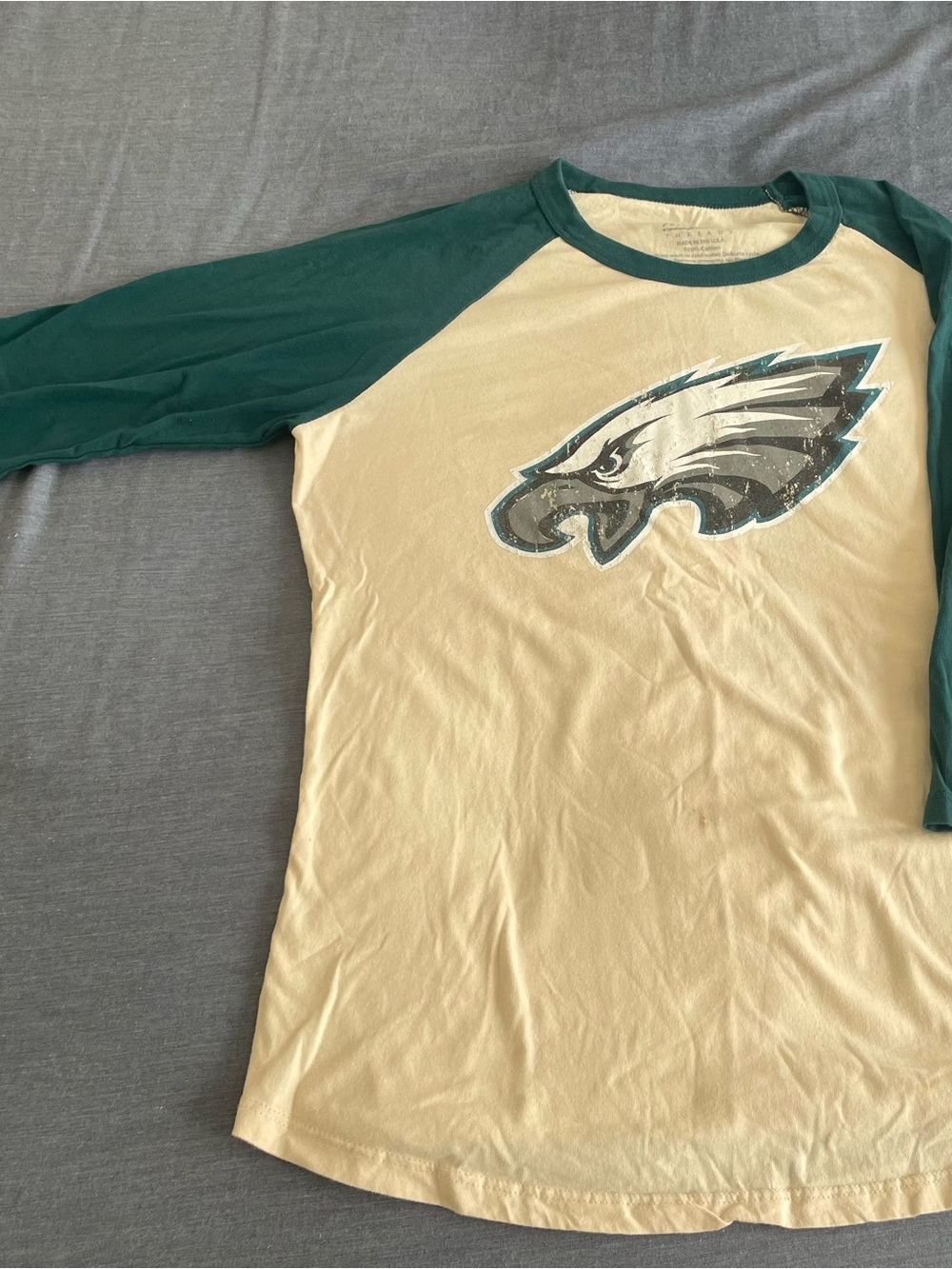 Majestic Cream and Green Philadelphia Eagles Raglan Long Sleeve Tee